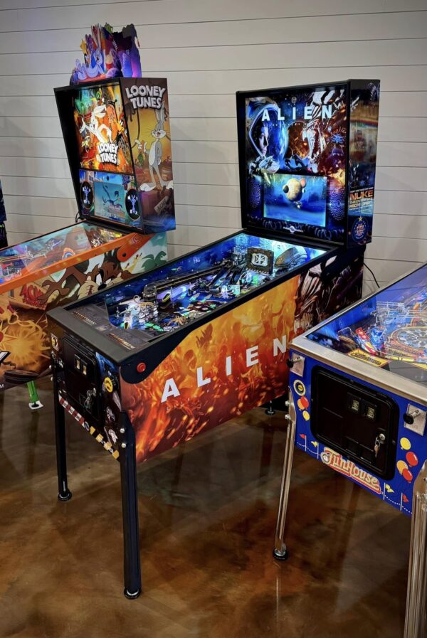 Alien Ripley Edition Pinball Machine - Image 3