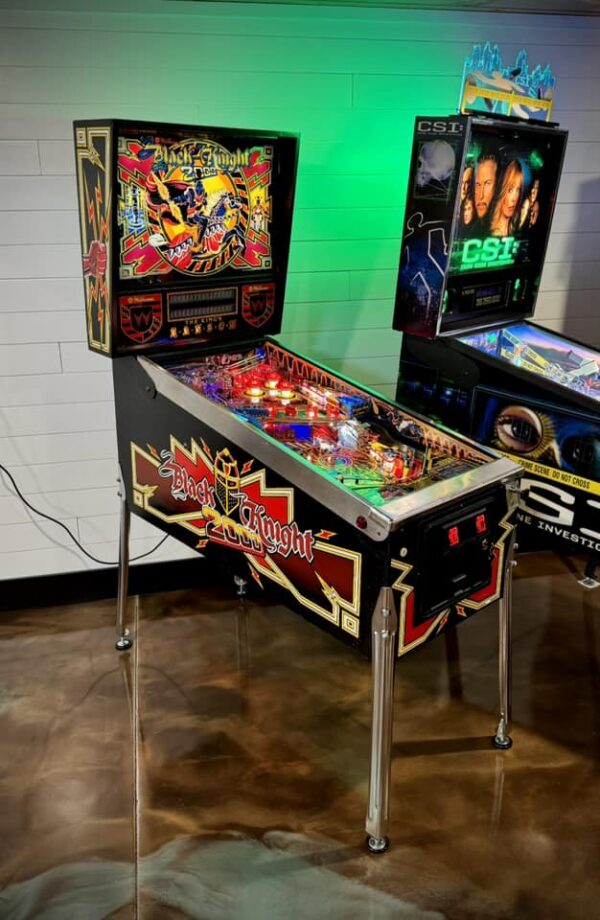 Black Knight 2000 Pinball Machine - Image 3