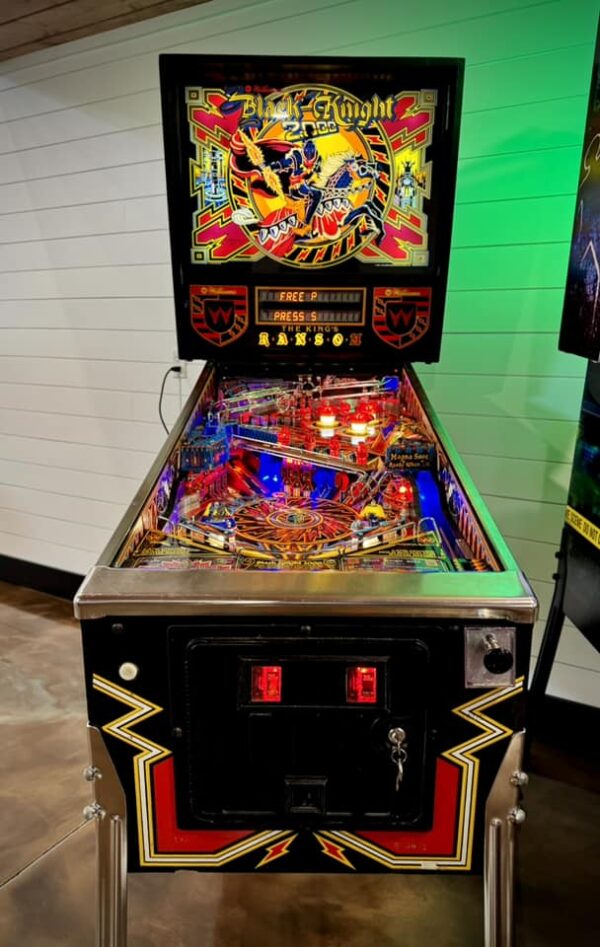 Black Knight 2000 Pinball Machine - Image 2