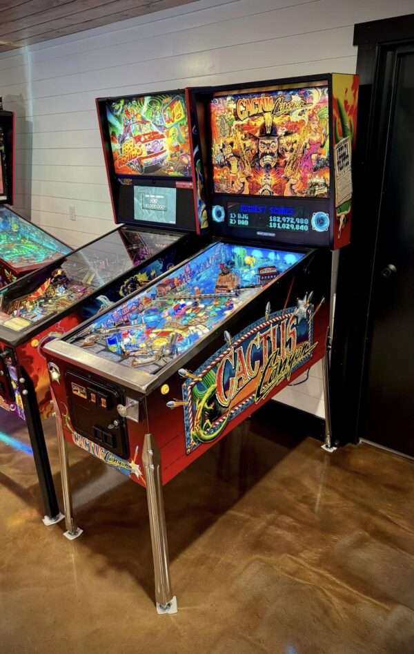 Cactus Canyon Remake Special Edition Pinball Machine   - Image 2