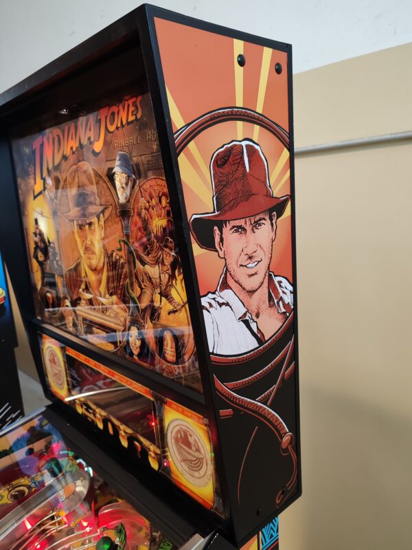 INDIANA JONES