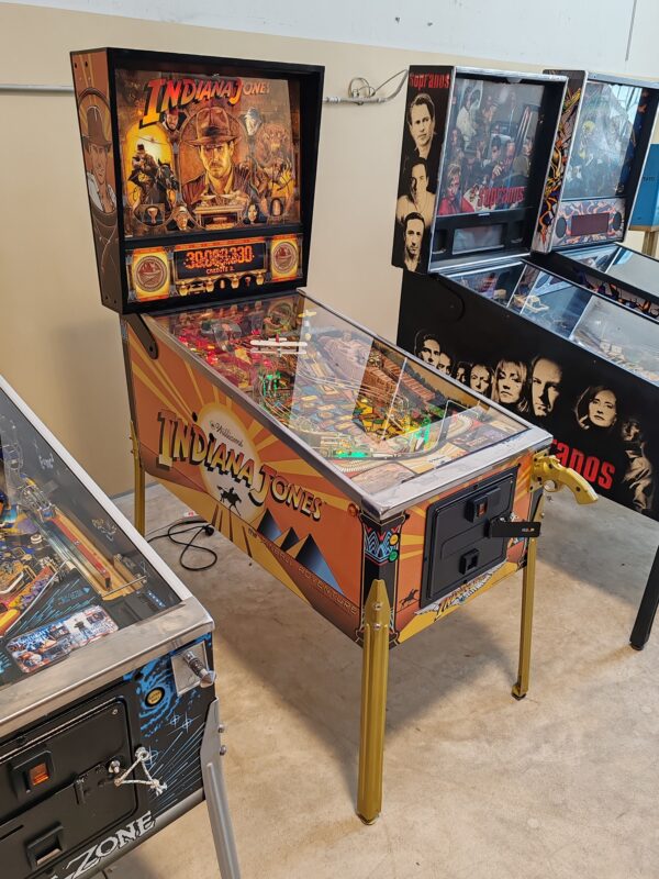 Indiana Jones Pinball Machine - Image 6