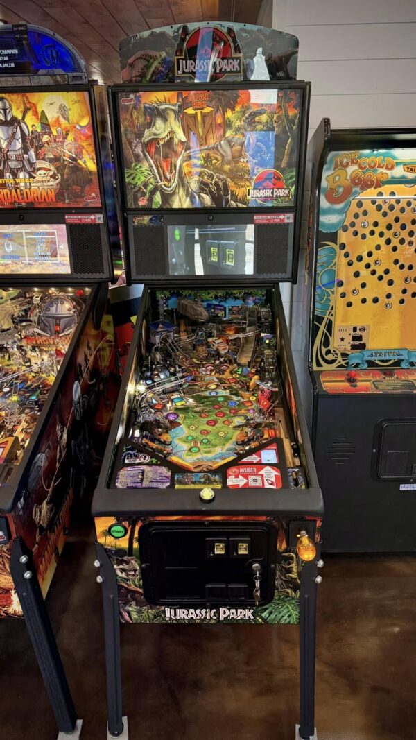 Jurassic Park Premium Pinball Machine